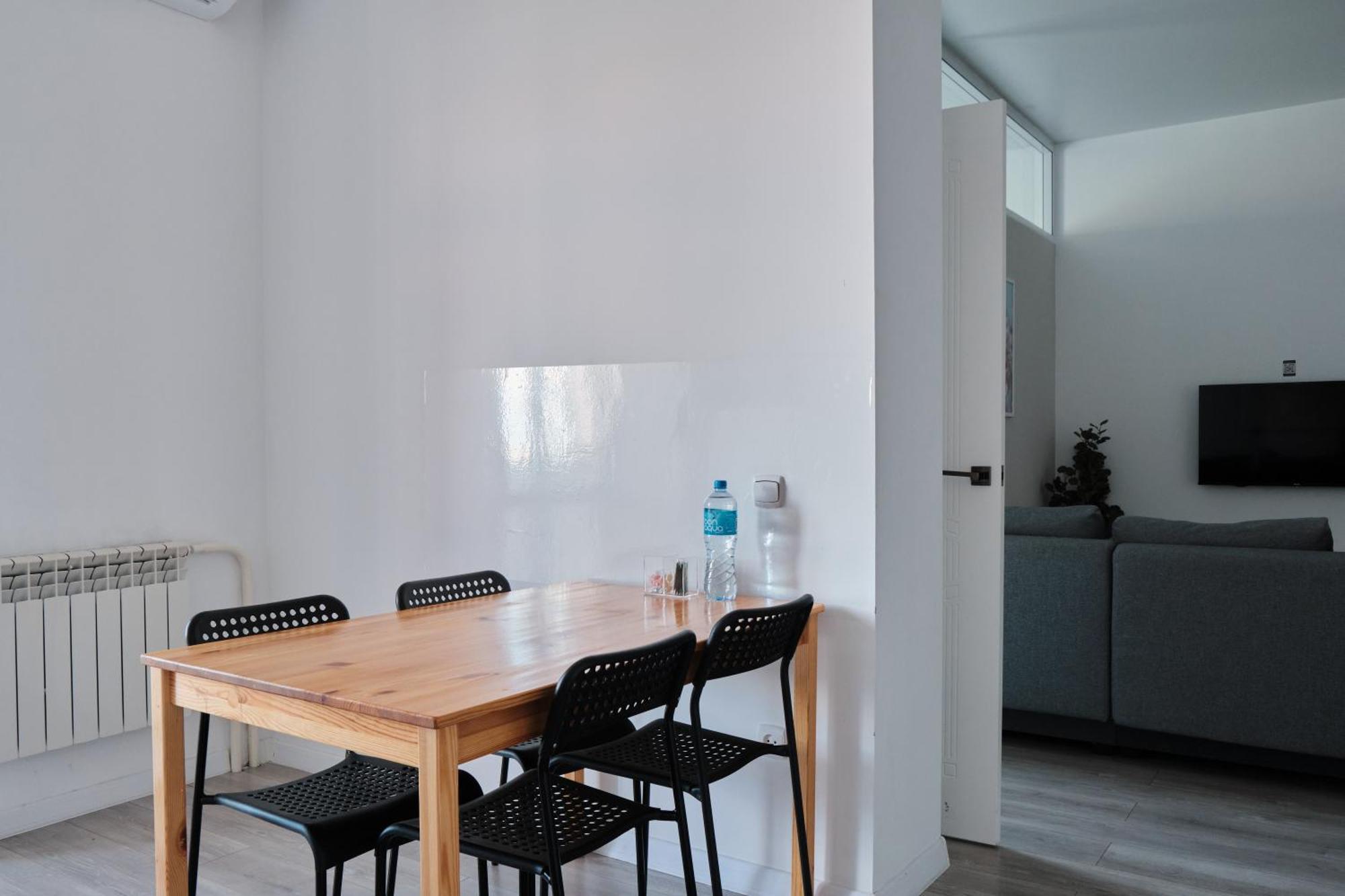 Seven City Apartments 세메이 외부 사진