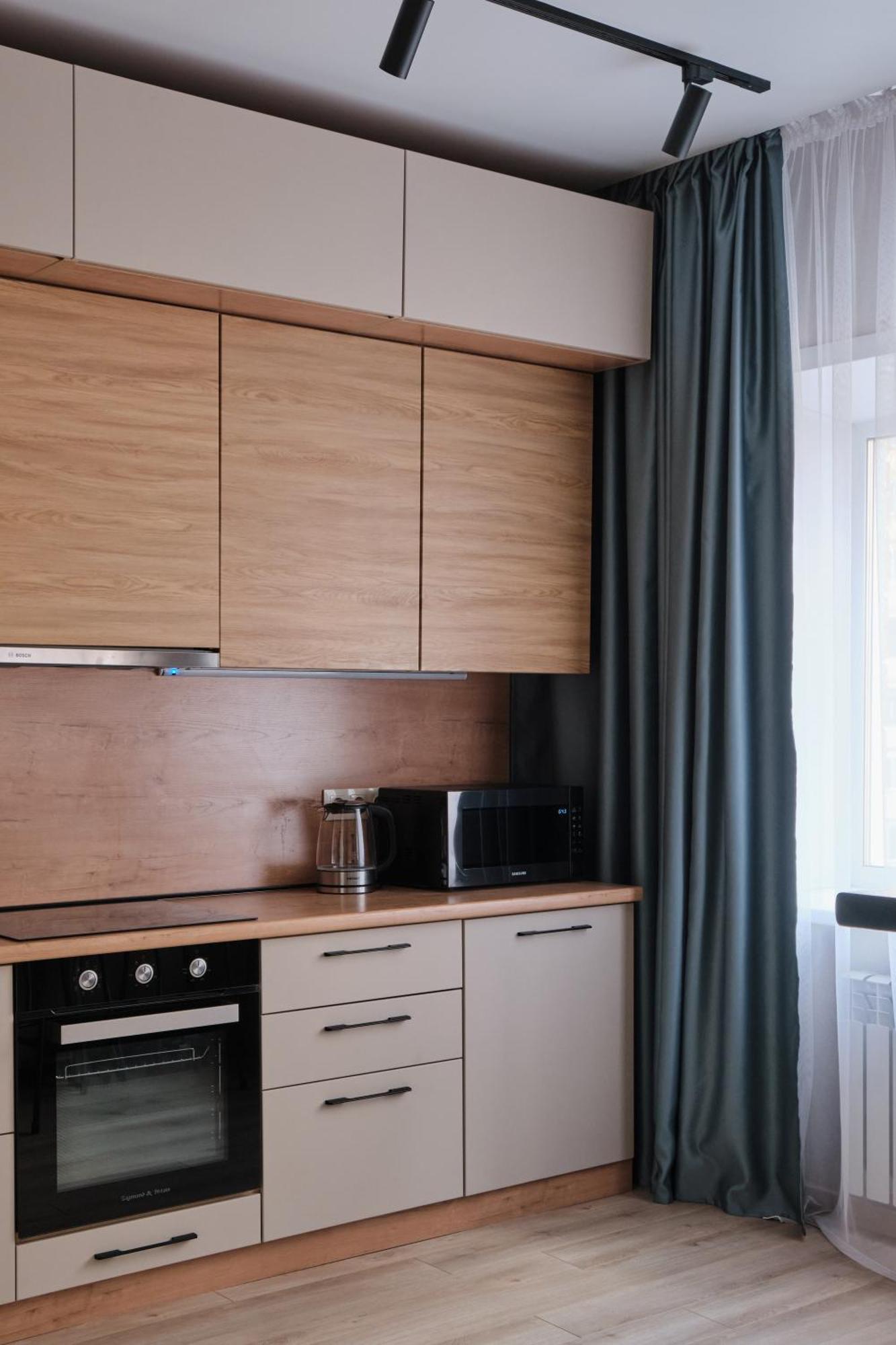Seven City Apartments 세메이 외부 사진