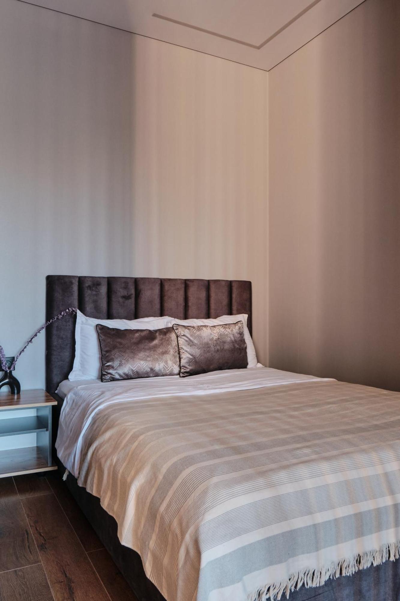 Seven City Apartments 세메이 외부 사진